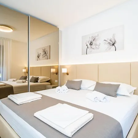 Zadro Apartment *